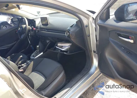 2016 Scion Ia из США, поврежденный, VIN 3MYDLBZV9GY115149